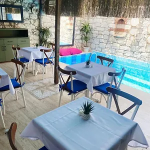 3* Otel Pan Alaçatı